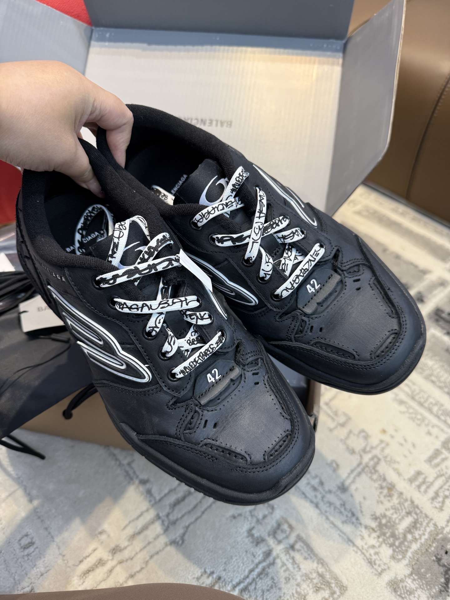 발렌시아가 2025 HAMP TONS 스니커즈