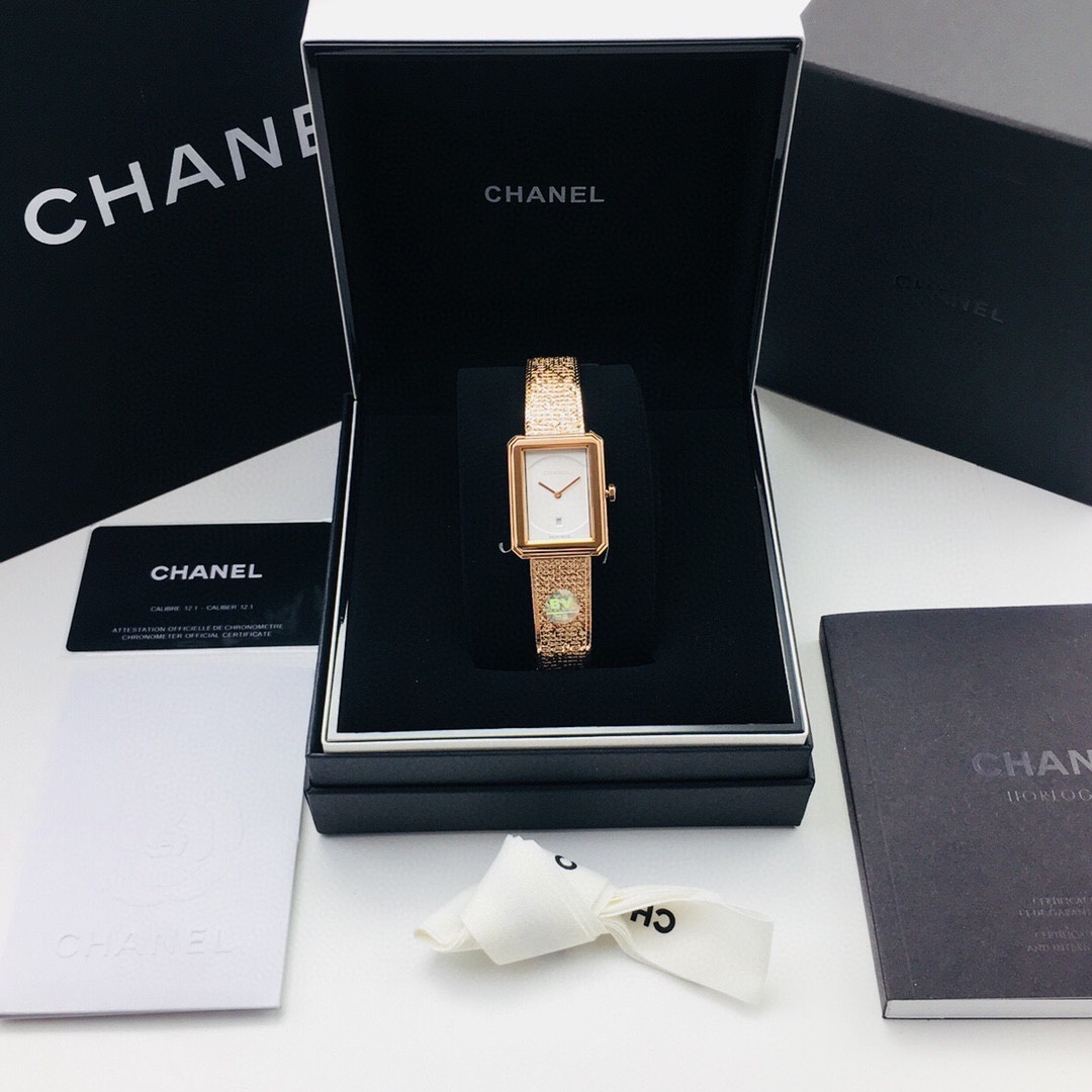 BV | 쿼츠 무브먼트 l26.7X34.6 mm l CHAN** BOY FRIEND H4884