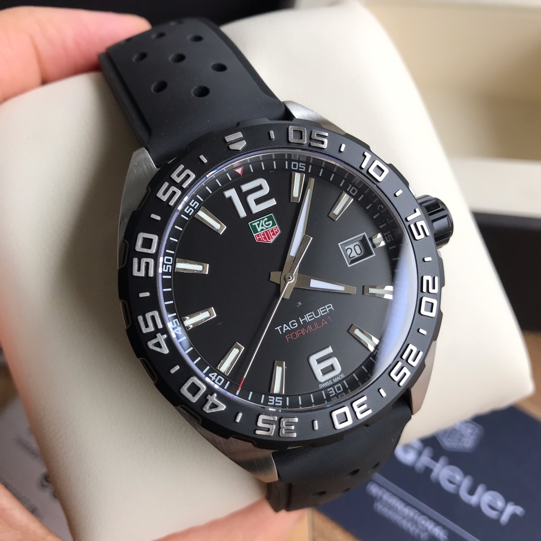 OEM l 쿼츠  무브먼트 l 41mm l TAG Heuer Formula 1 BA0875
