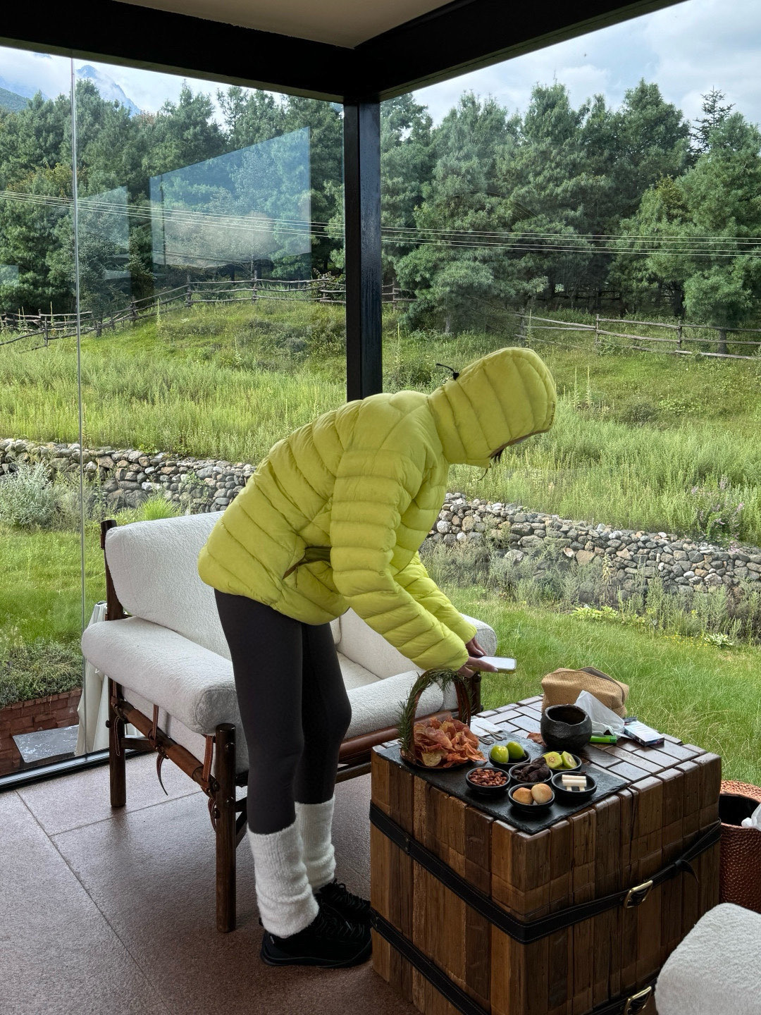 아크테릭스 세리움 라이트 후드 구스다운 재킷