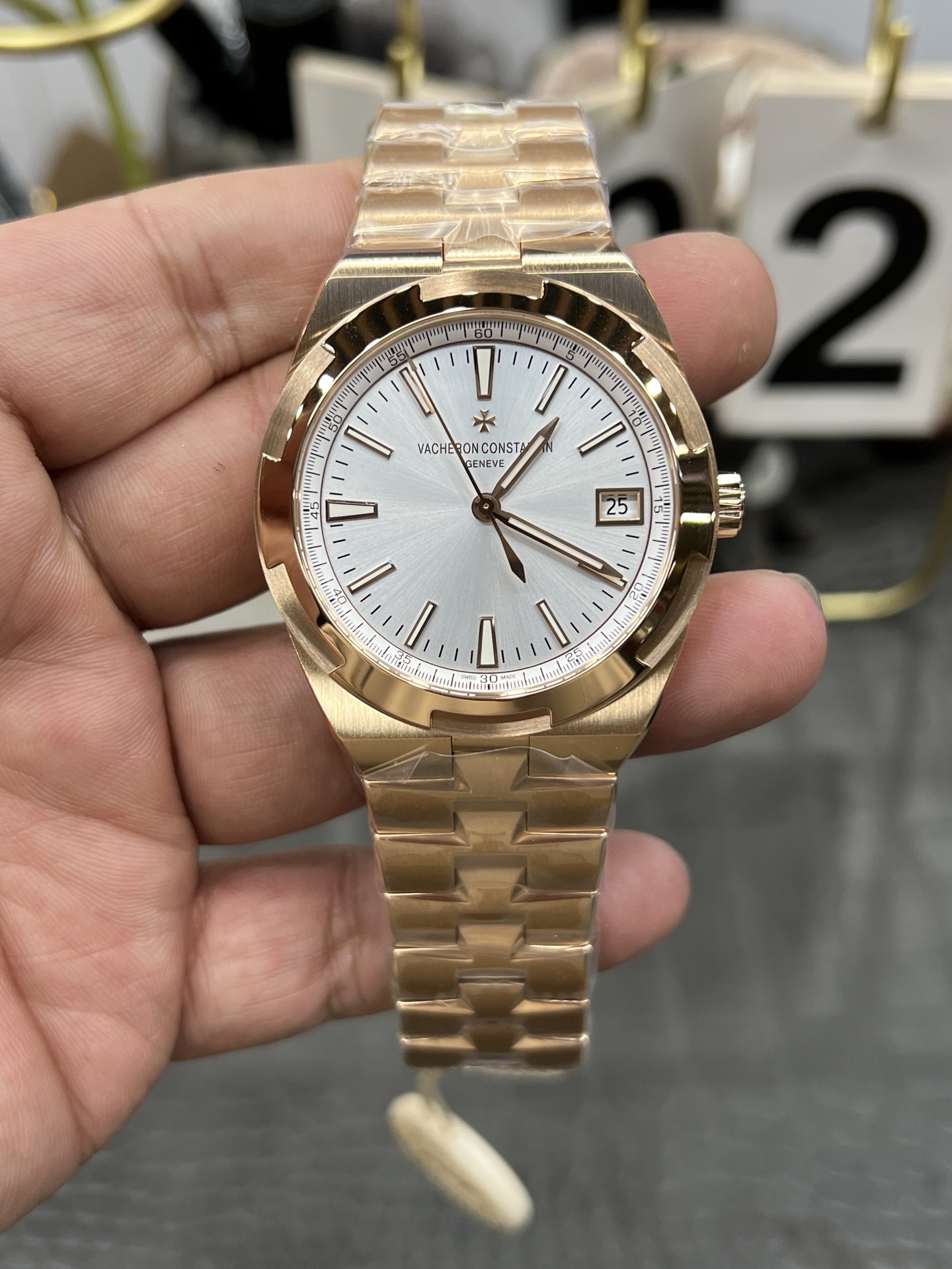 PPF 공장｜Cal.5100 무브먼트｜41mm｜바쉐론 콘스탄틴 오버시즈 4500V