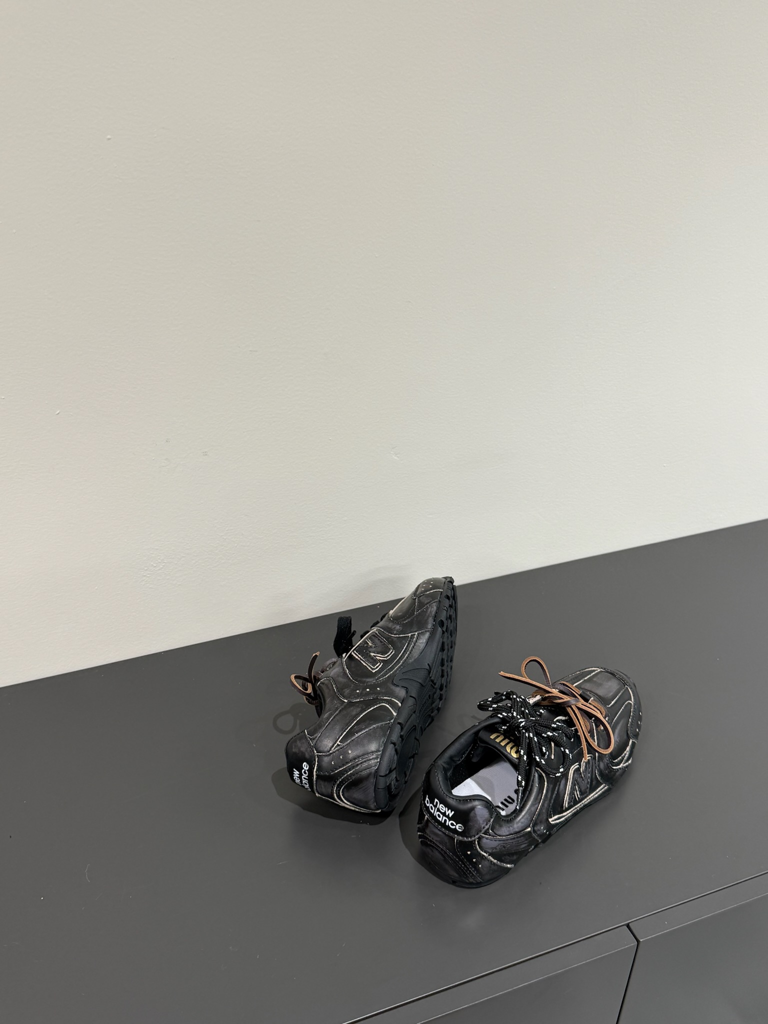 미우미우 뉴발란스 530 스니커즈