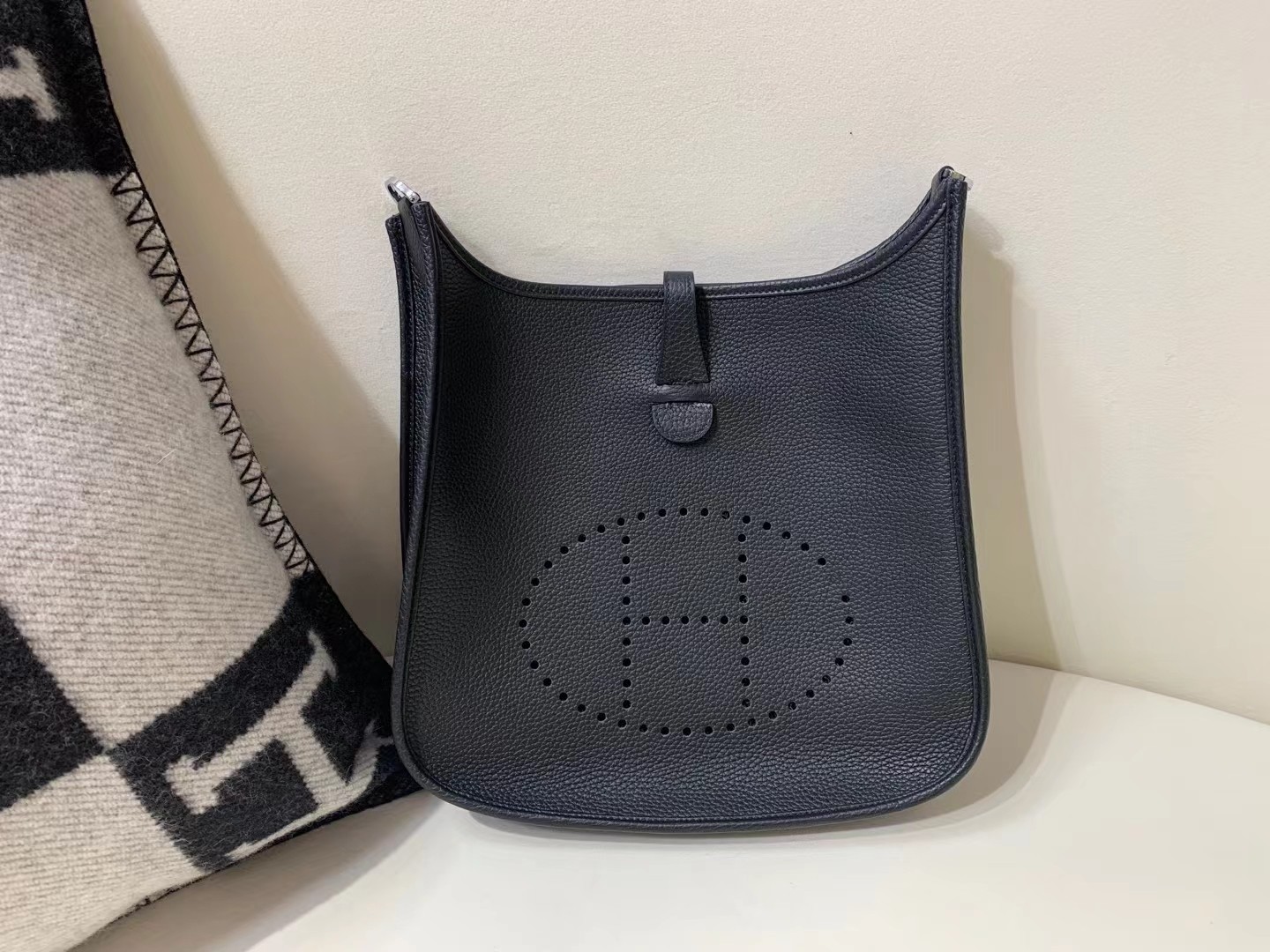 Herm*s Evelyne 29  TC  숄더백