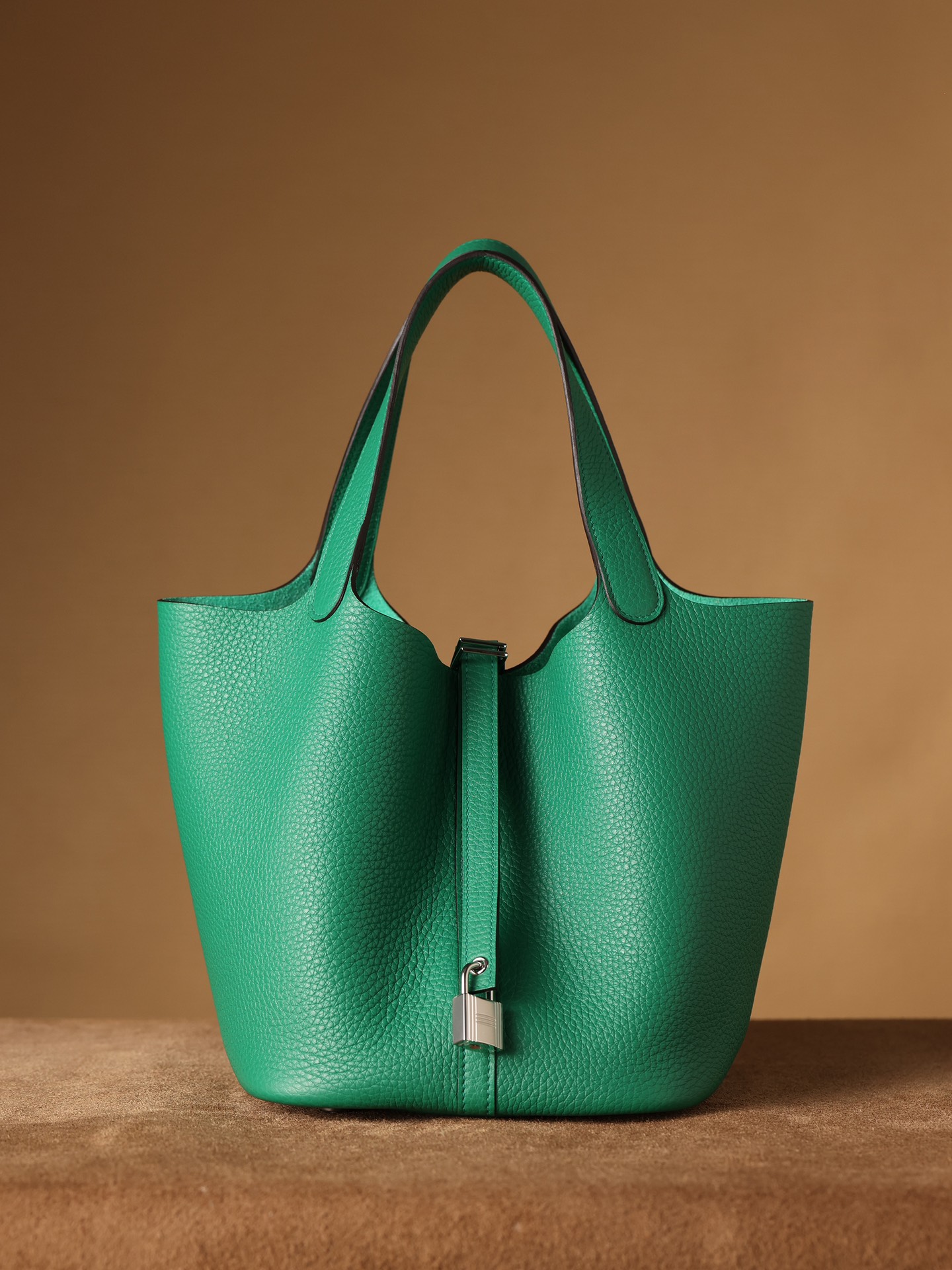 M9 Herme* Picotin Lock 22bag