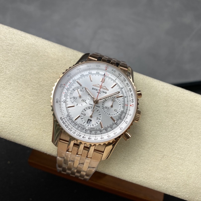 BLS l  43mm l 브라이틀링 네비타이머 B01