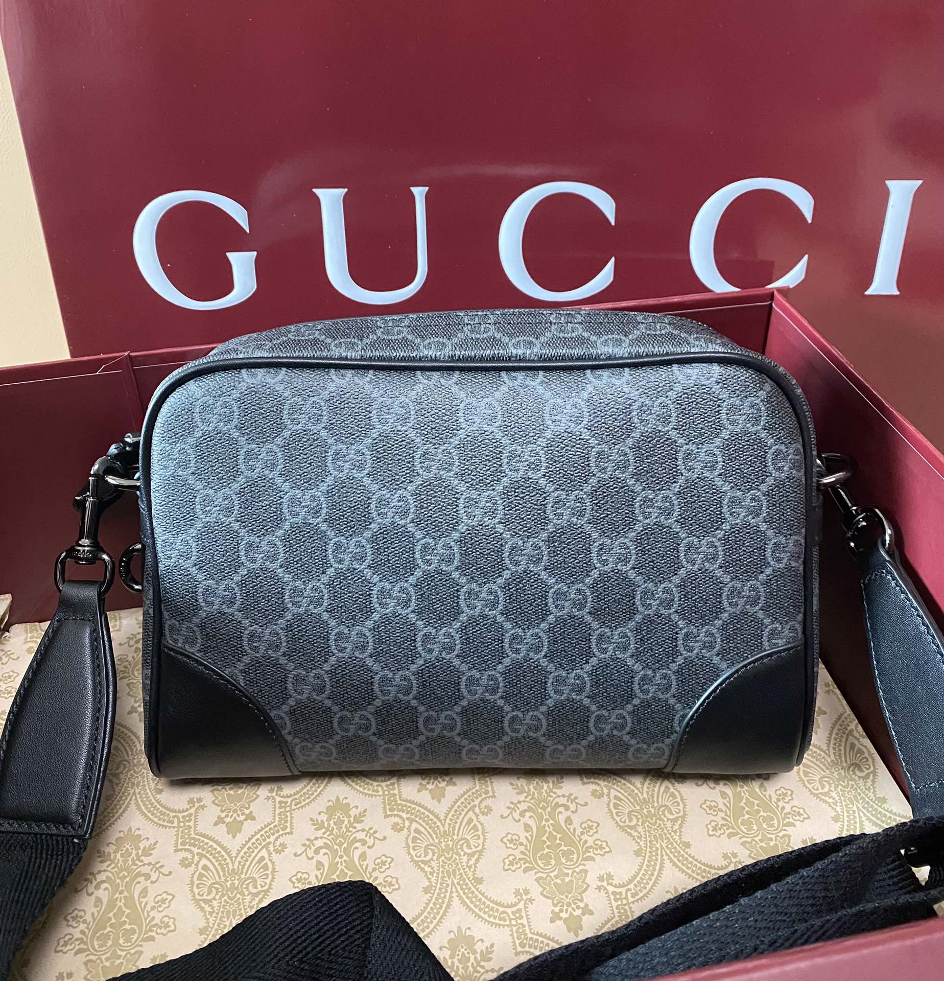 구찌 스몰 GG 크로스백 821155 23*16.5*8cm