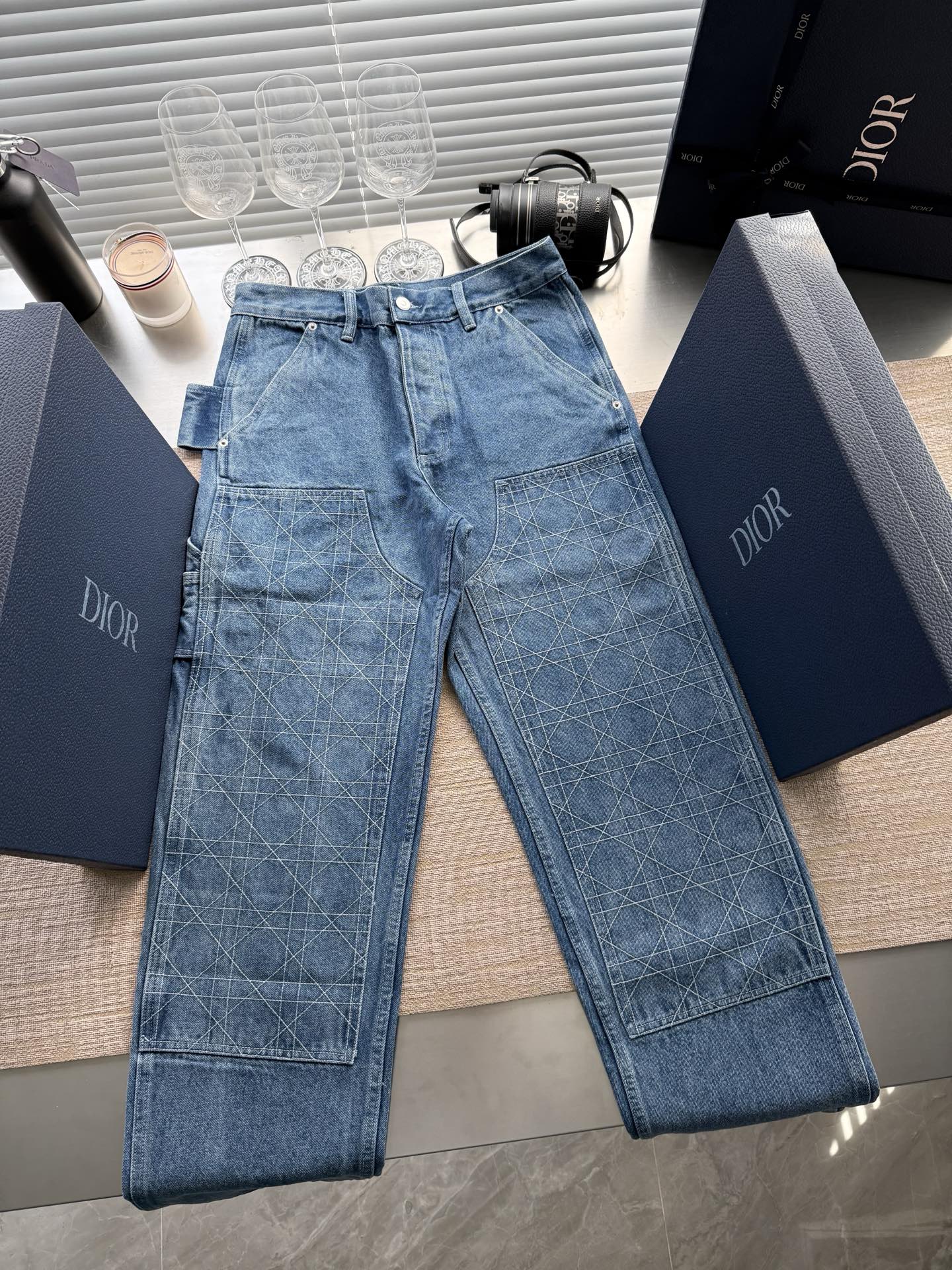 디올 까나쥬 카펜터 데님 진 청바지