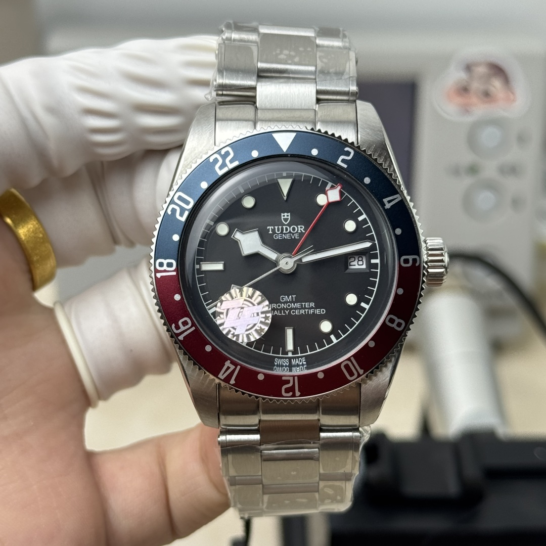 ZF l 2836 l 41mm l 튜더 베이 GMT  m79830rb