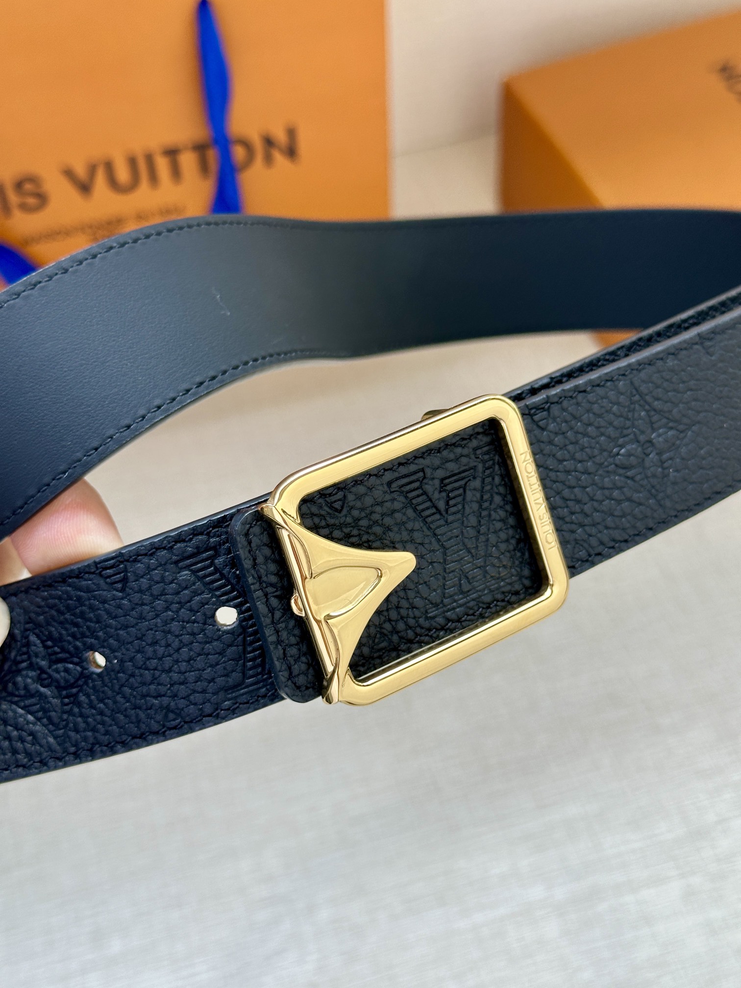 루이비통 벨트 35mm 베니스 M8631S