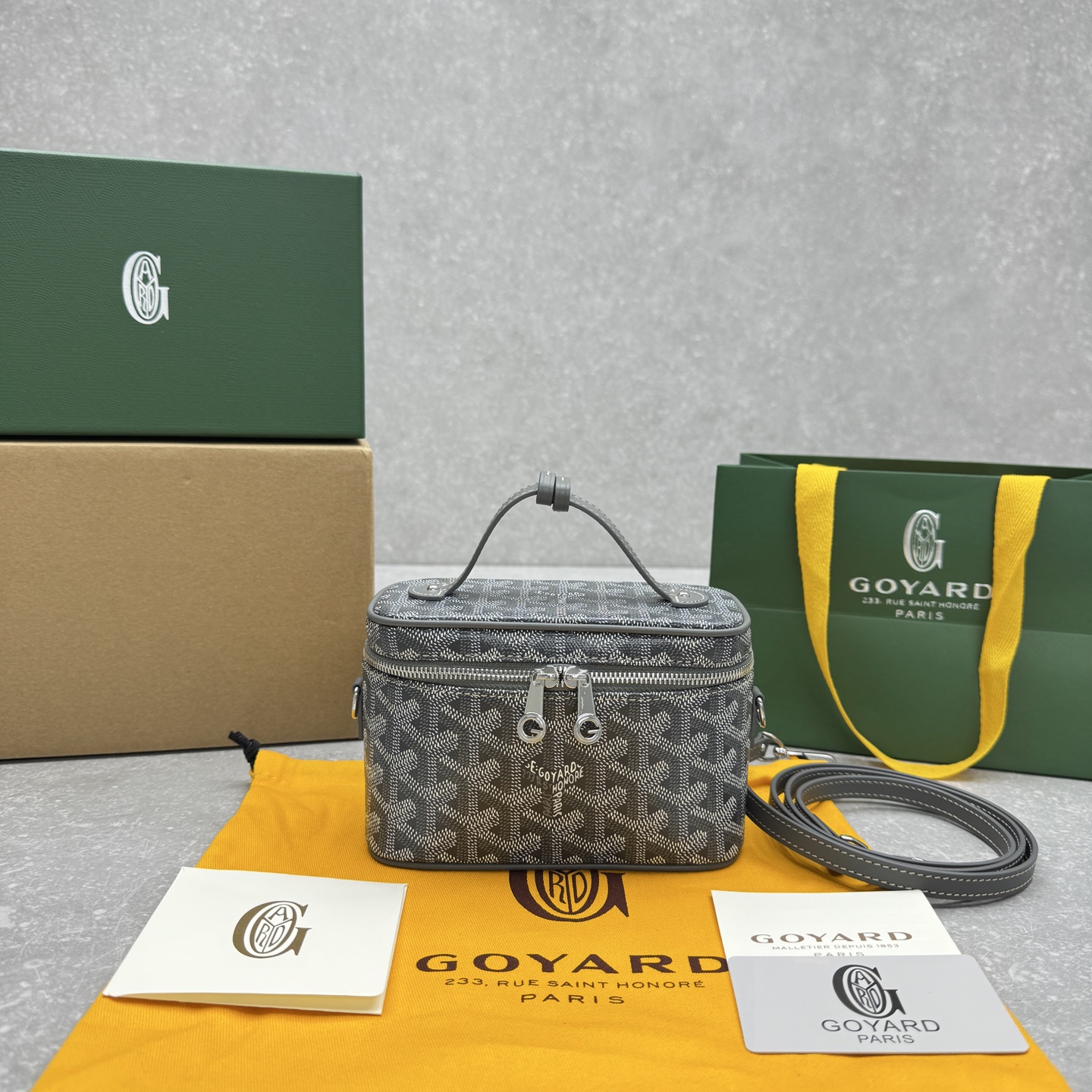 고야드 뮤즈 바니티 크로스백 16×8×10cm