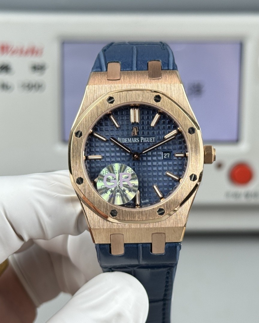 GR | 쿼츠 무브먼트 l 33mm l 오데마 피게 로열 오크 67651