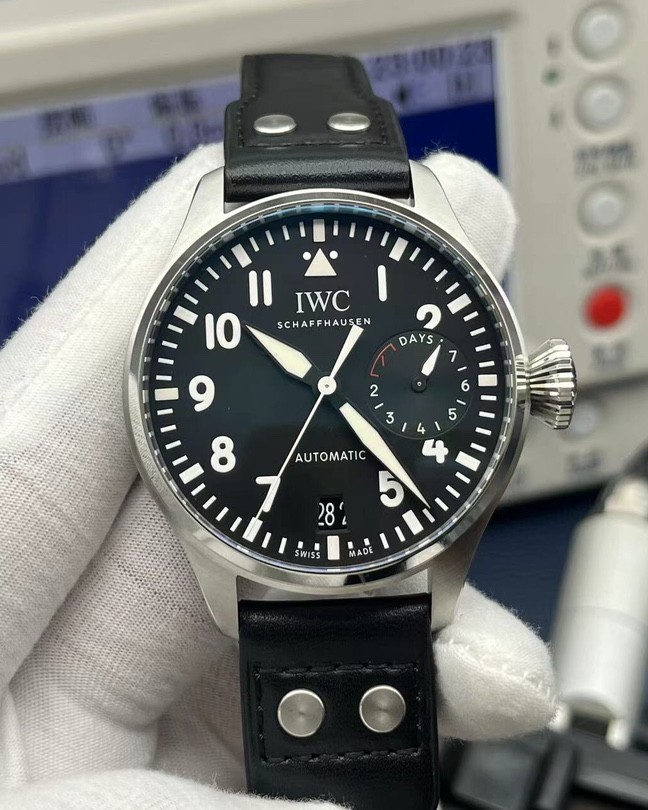 ZF l Cal.51111 l 46mm l 아이더블유씨 빅 파일럿 워치