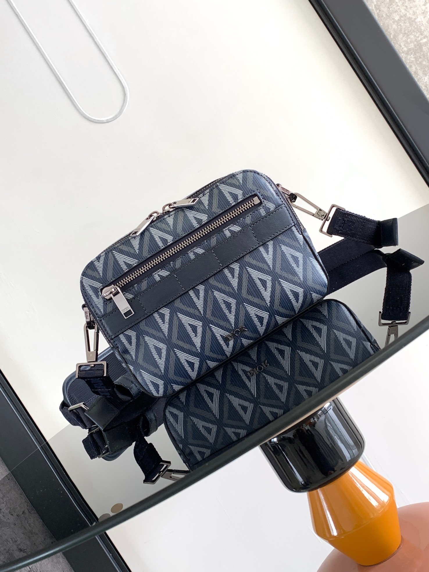 디올 백화점 25SS 오블리크 사파리 메신저 백 1ESPO206  22 x 15 x 6