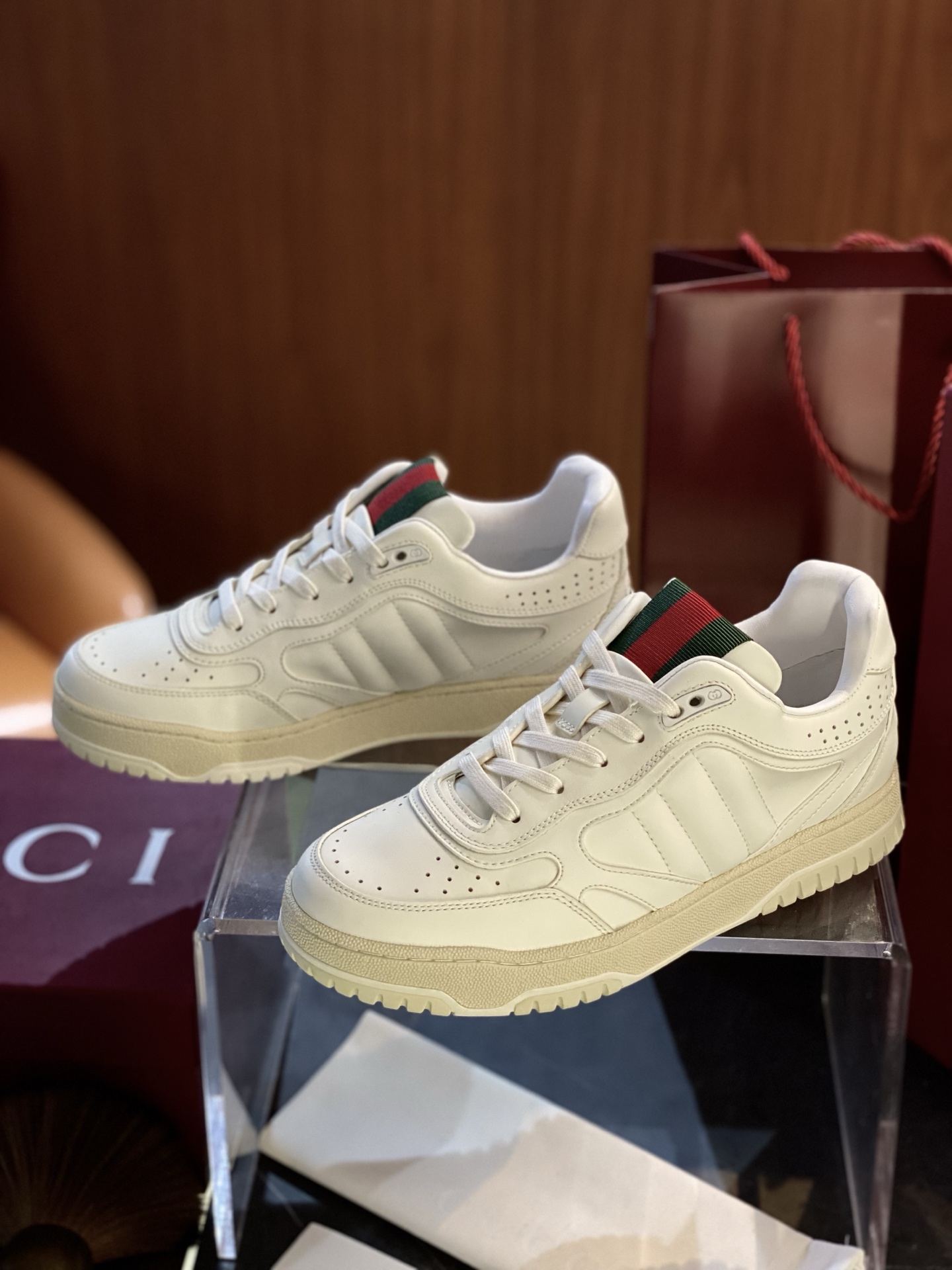 구찌(Gucci) | 구찌 스니커즈 786186