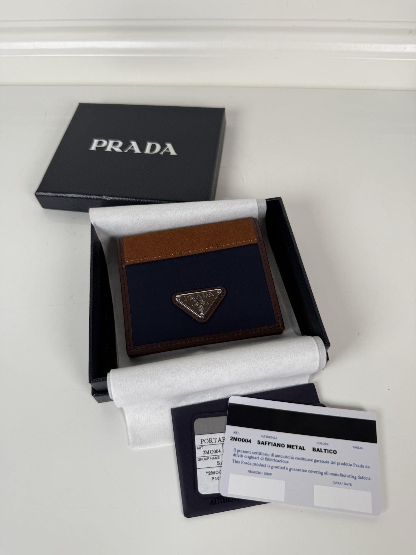 프라다 삼각로고 사피아노 반지갑 2MO004 9X10cm
