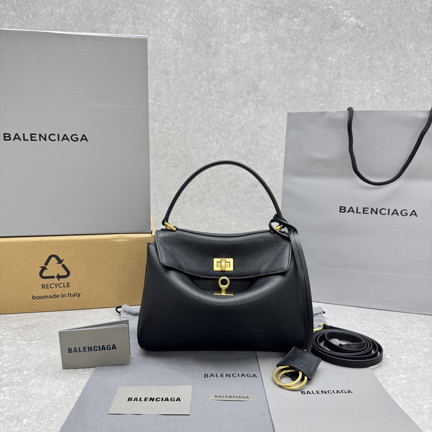 발렌시아가 로데오 미니 핸드백  23x10x18cm