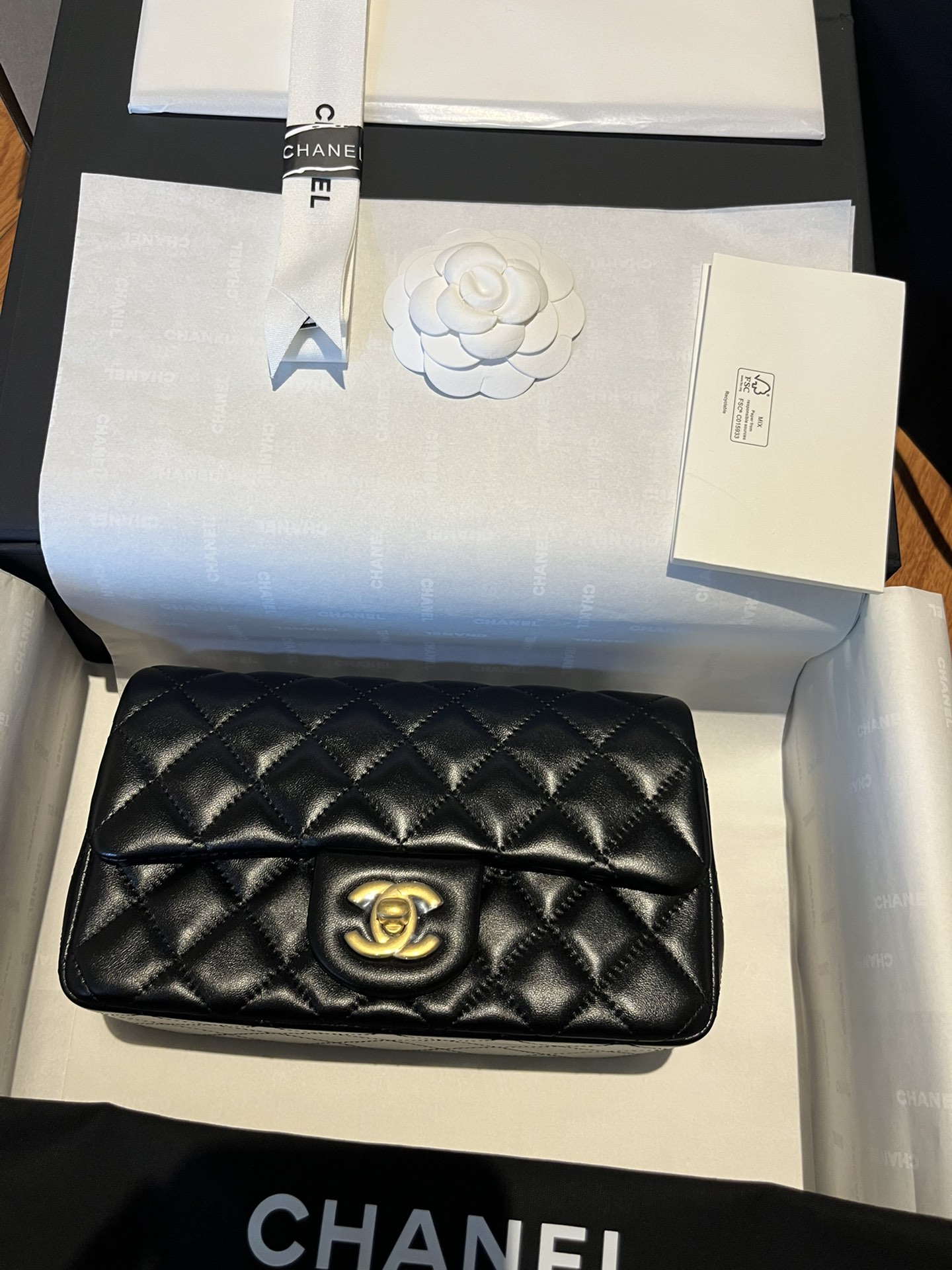 M9 샤* 클래식 골드볼 뉴 미니 백  AS1787   20cm x 7cm x 13cm