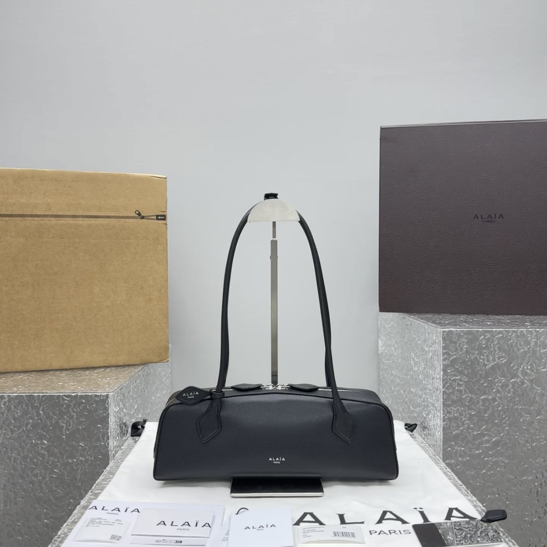 Alaia 알라이아Le Teckel 레더 숄더 백 33x10x11cm
