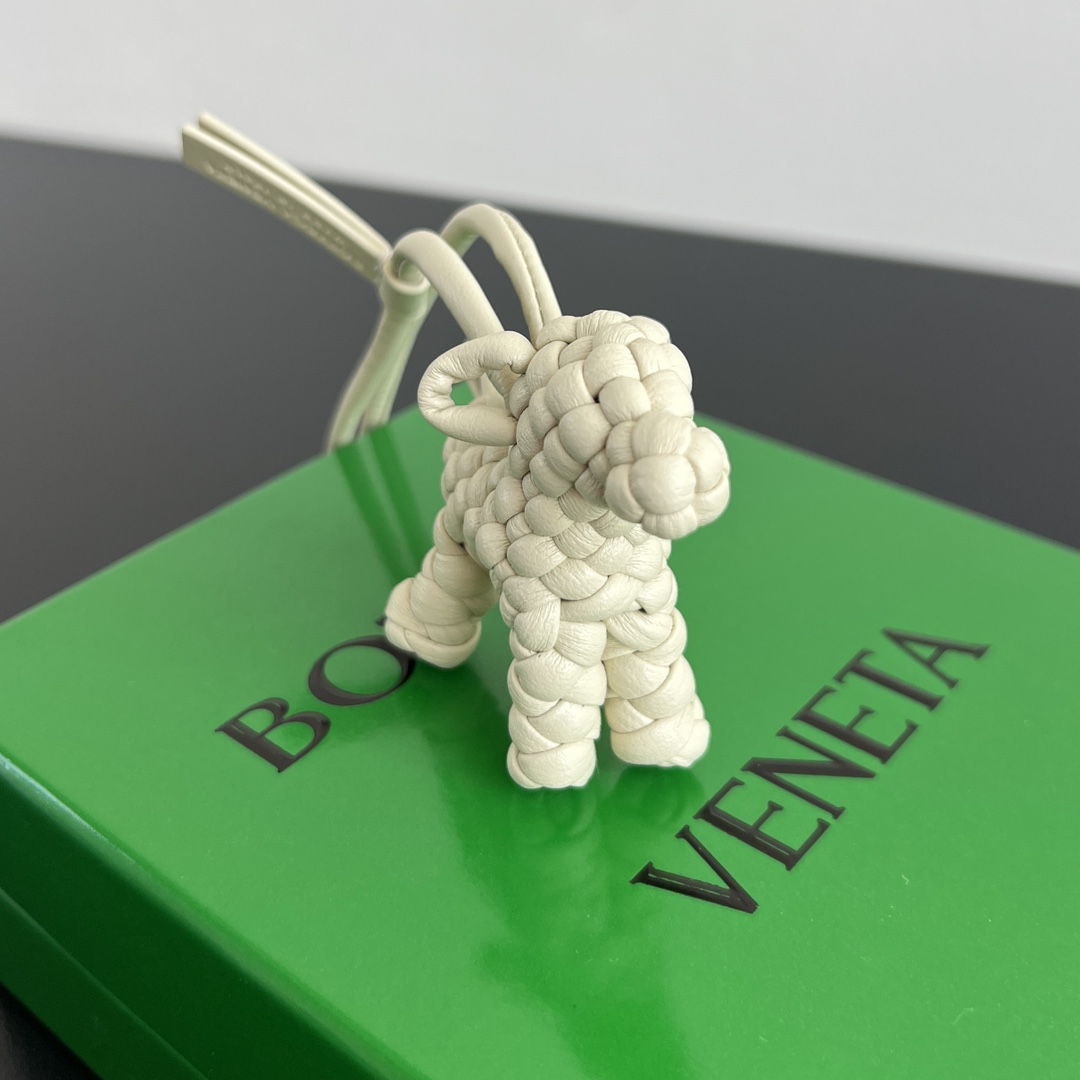 Bottega Veneta  도그 참 에 리본