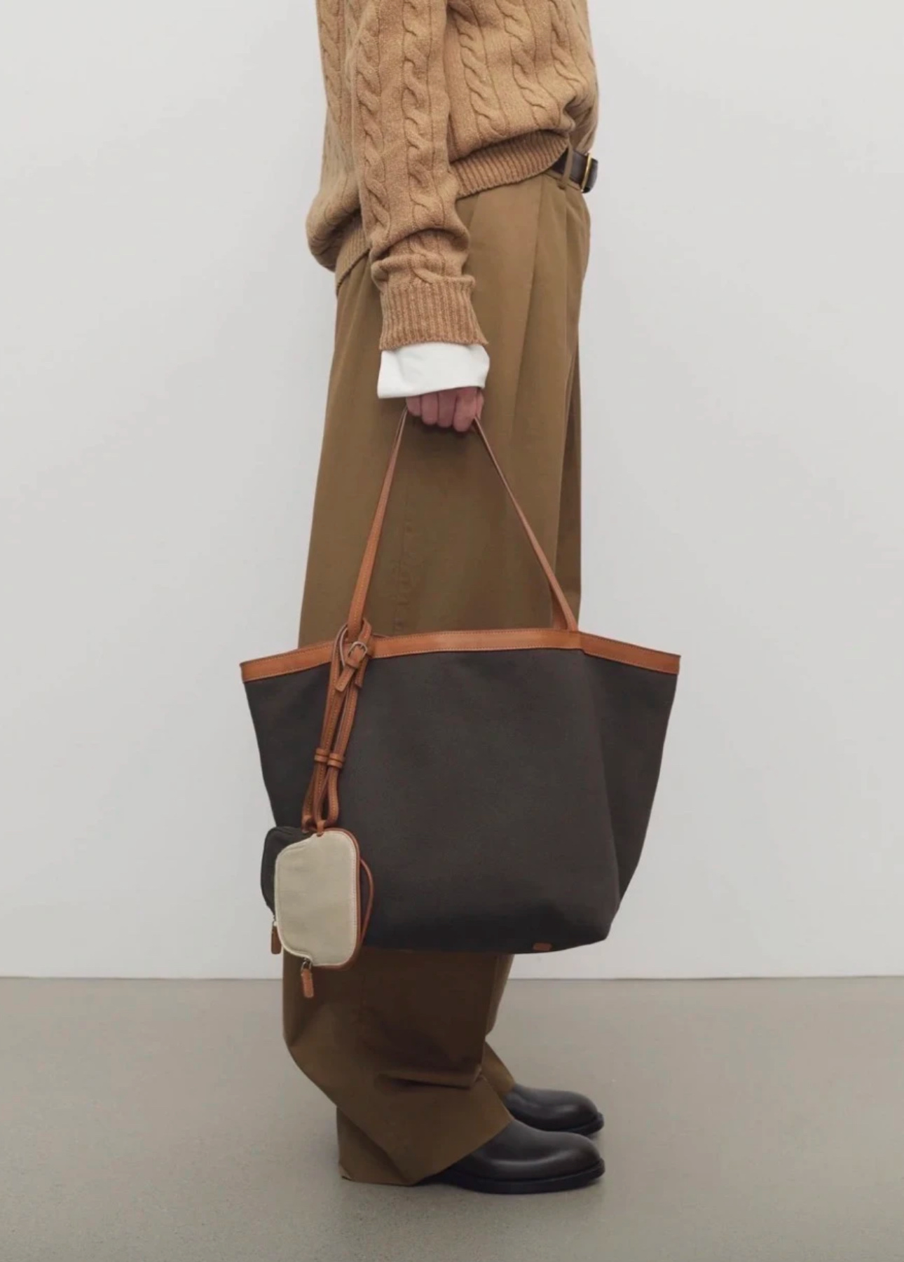 THEROW 파크 쓰리 캔버스 토트백  27×25×47cm