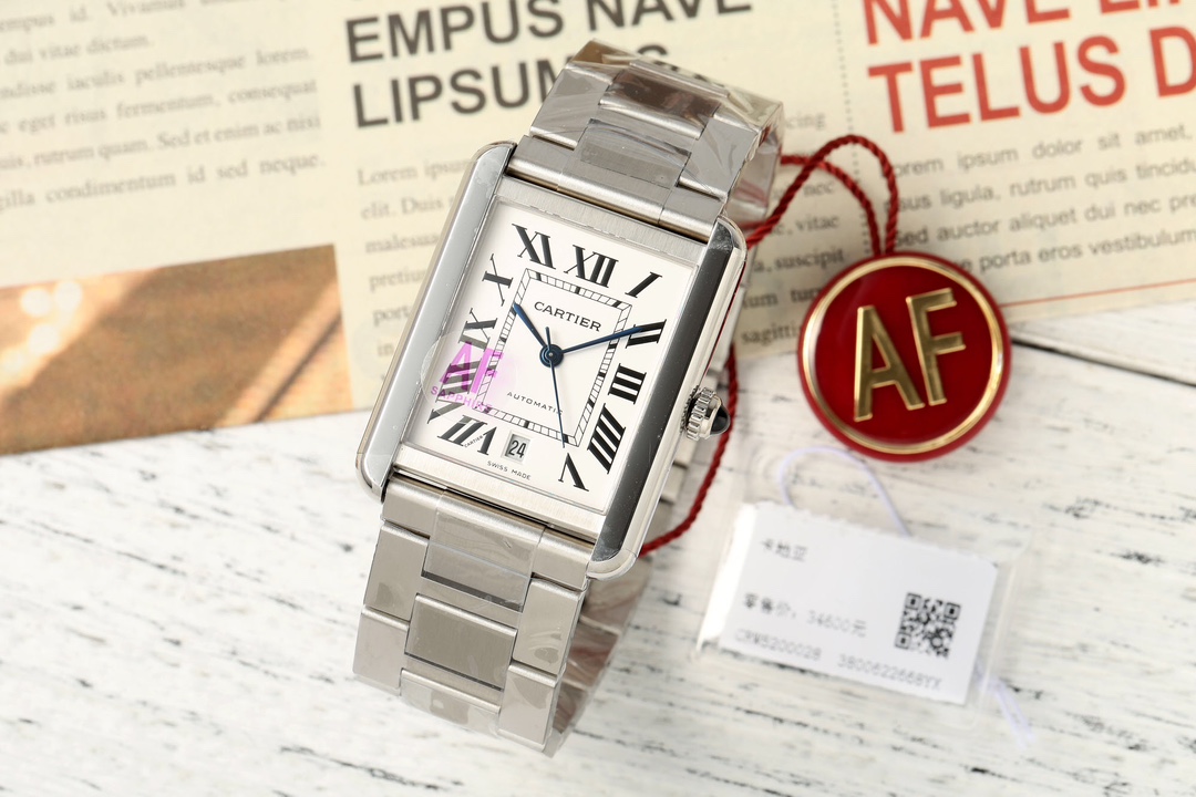 AF | 9015 무브먼트 l 31 x 40.8 mm l 까르띠에 탱크SOLO｜W5200028