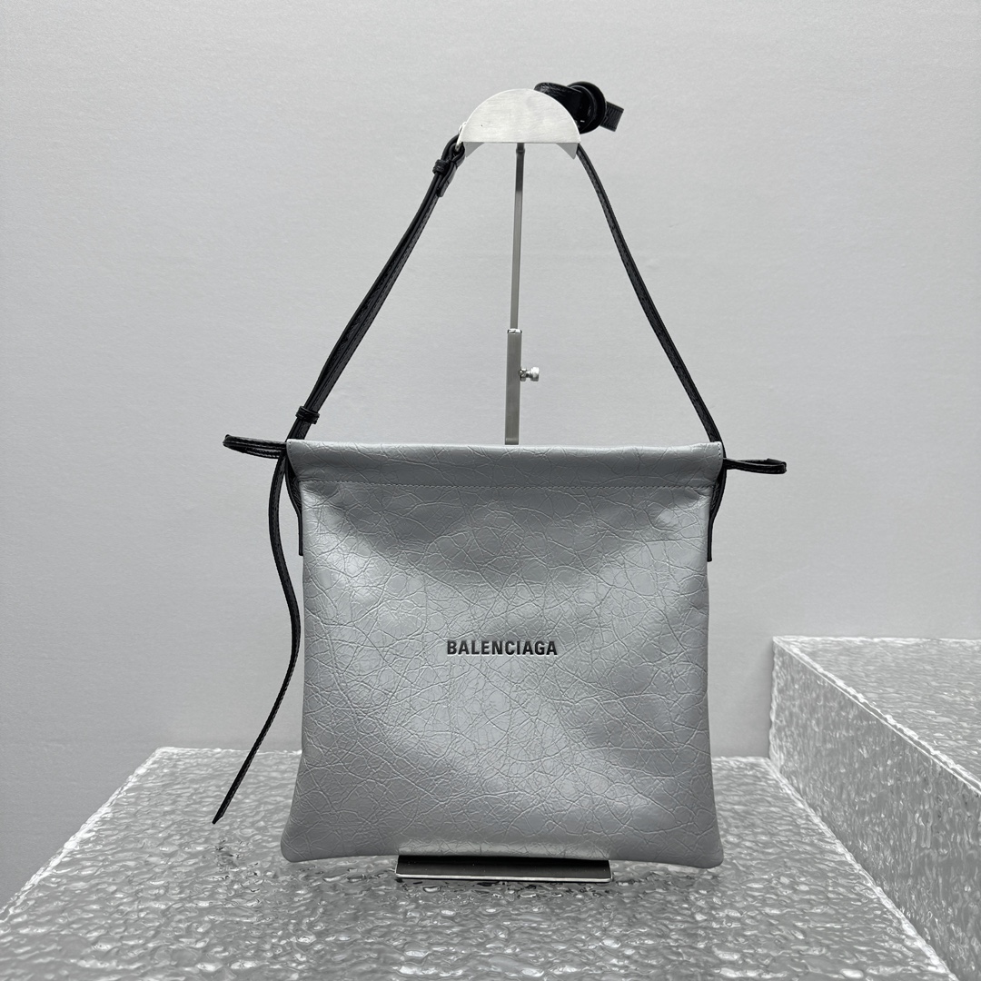 Balenciaga Dust Bag   26x 26cm