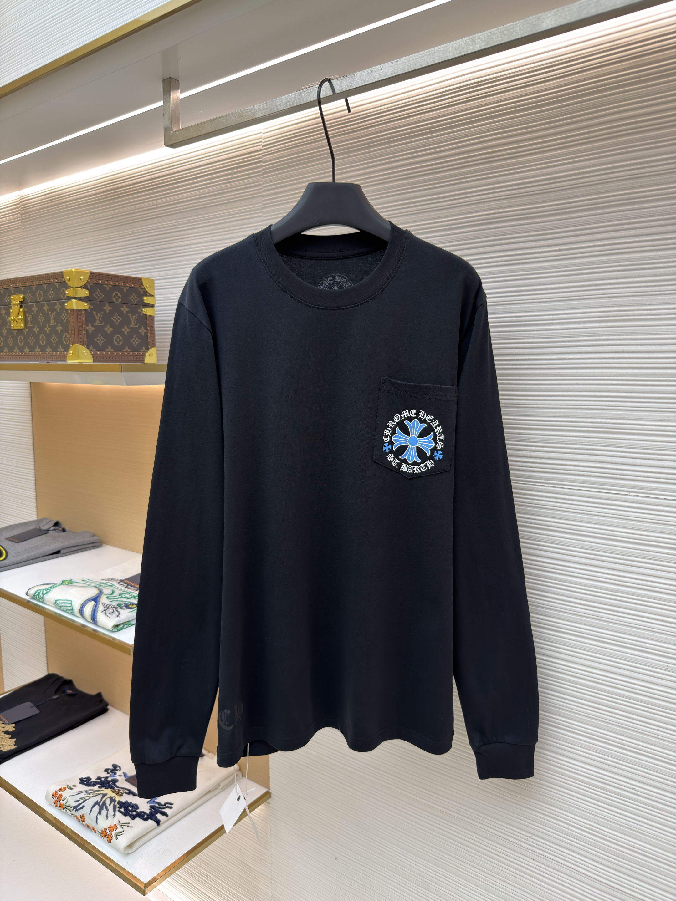 클로이 하트 남녀 긴팔 티셔츠