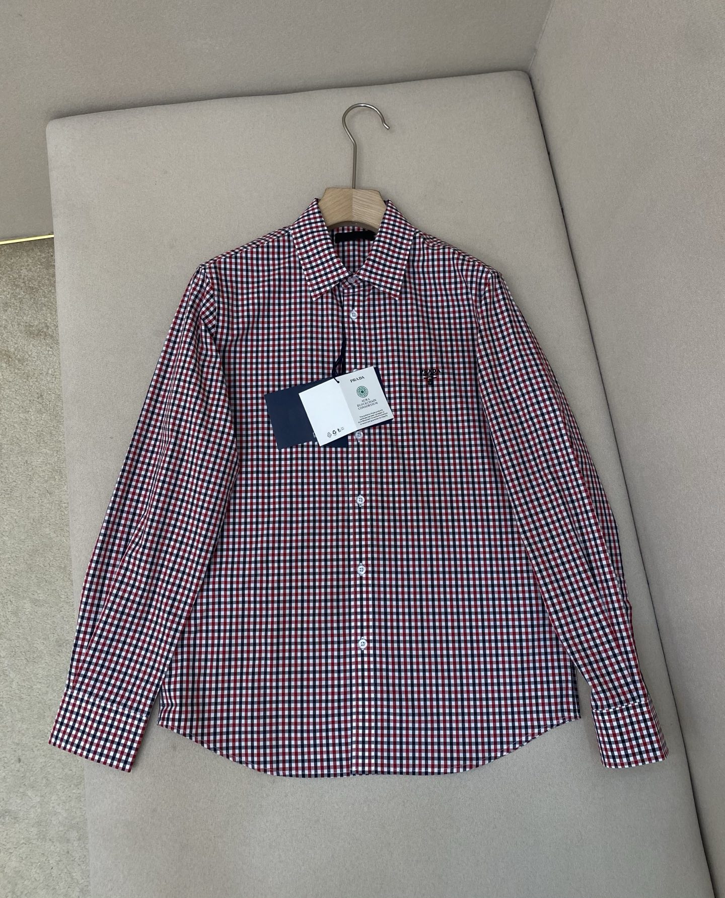 프라다 셔츠