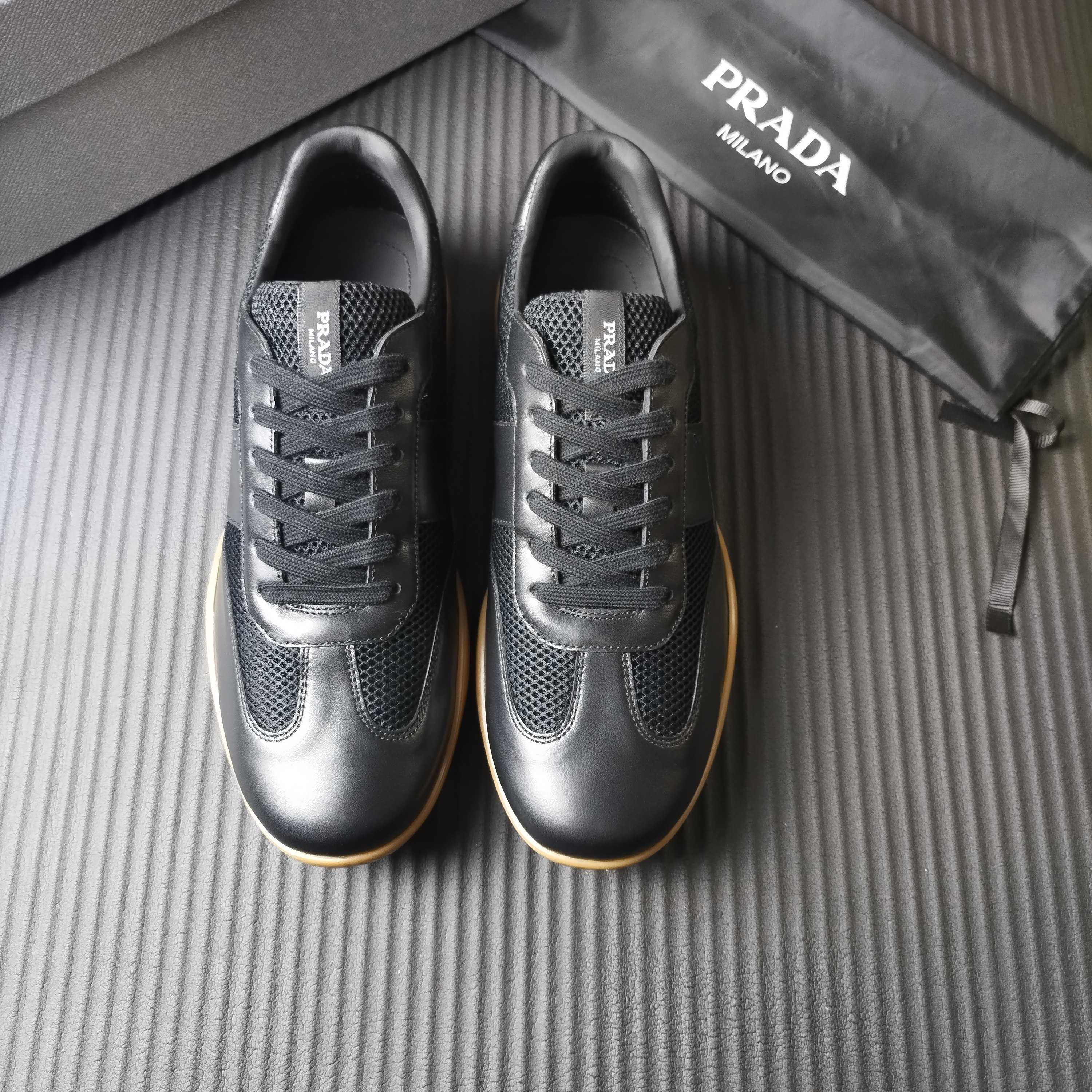 프라다 스피드락 메쉬 패브릭 스니커즈