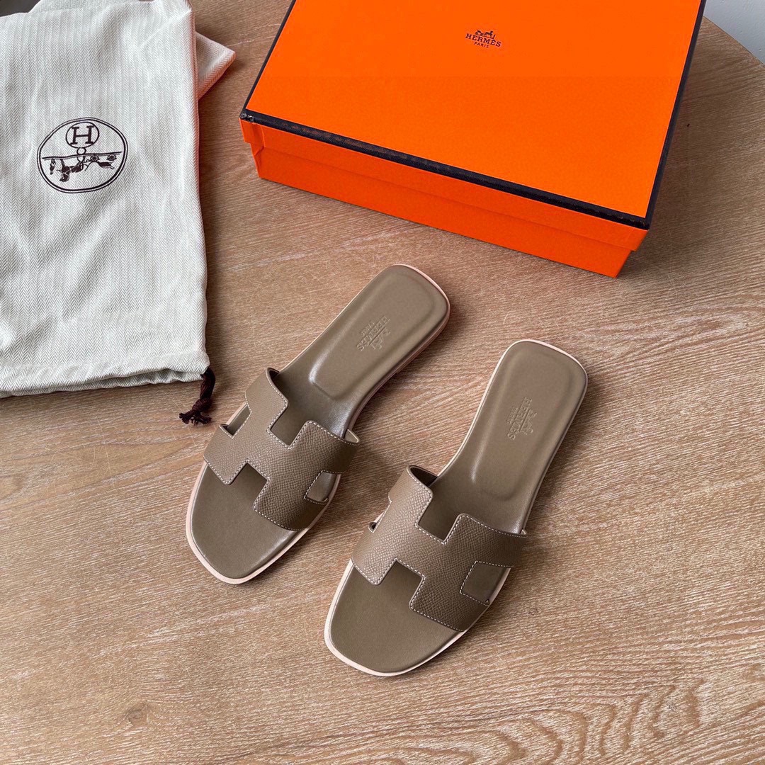 에르메스 오란 슬리퍼